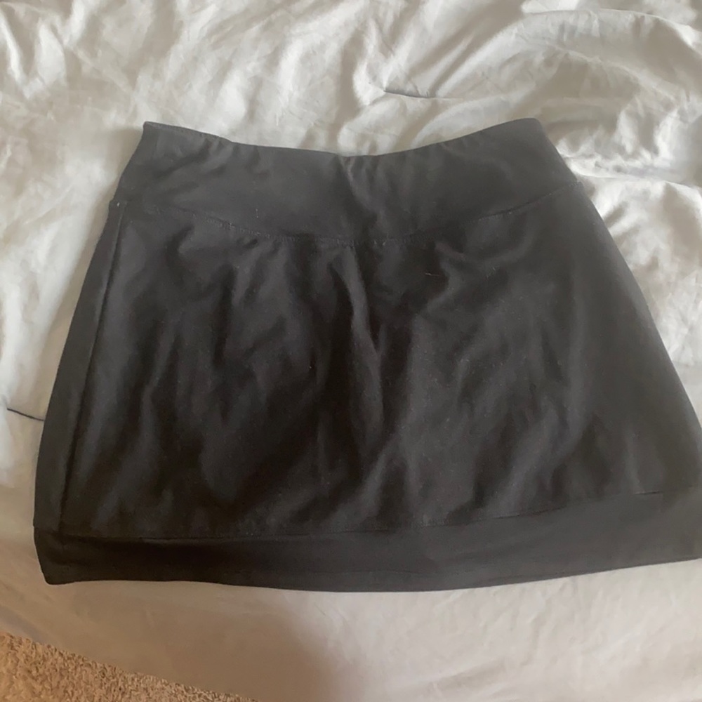 Black tennis skirt